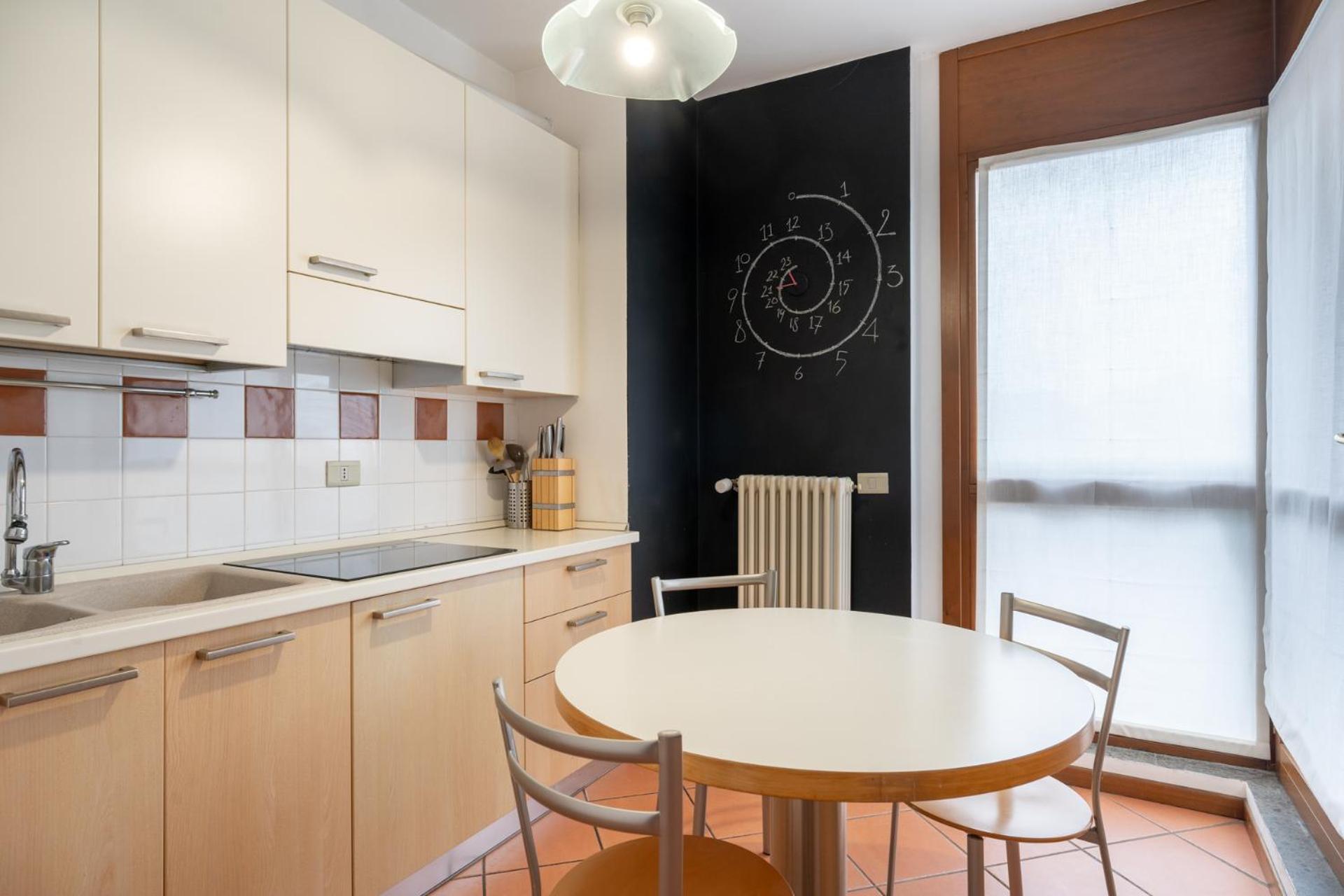 Spacious Bright Apartment Near City Center And Como Lake With Air Conditioning Lecco Extérieur photo