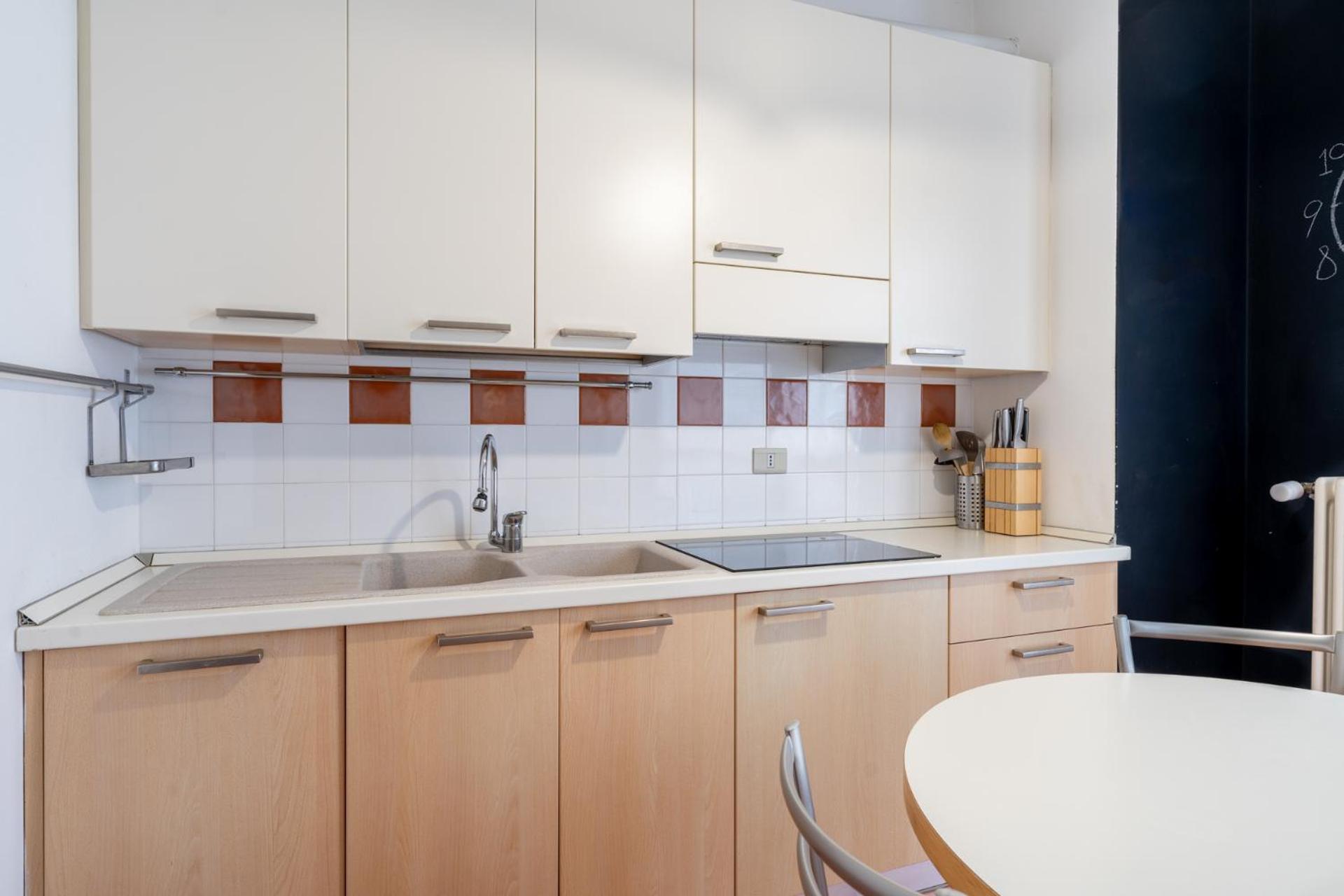 Spacious Bright Apartment Near City Center And Como Lake With Air Conditioning Lecco Extérieur photo